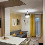 Apartman Cute Coresi