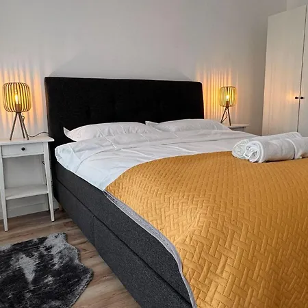 Premium Near Coresi Mall Apartament Braszów