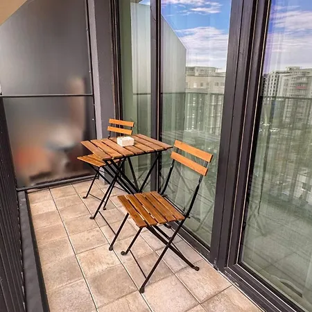 Premium Near Coresi Mall Apartament