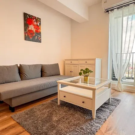 Premium Near Coresi Mall Apartamento