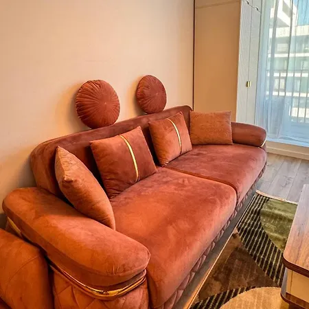 Cute Coresi Apartmán
