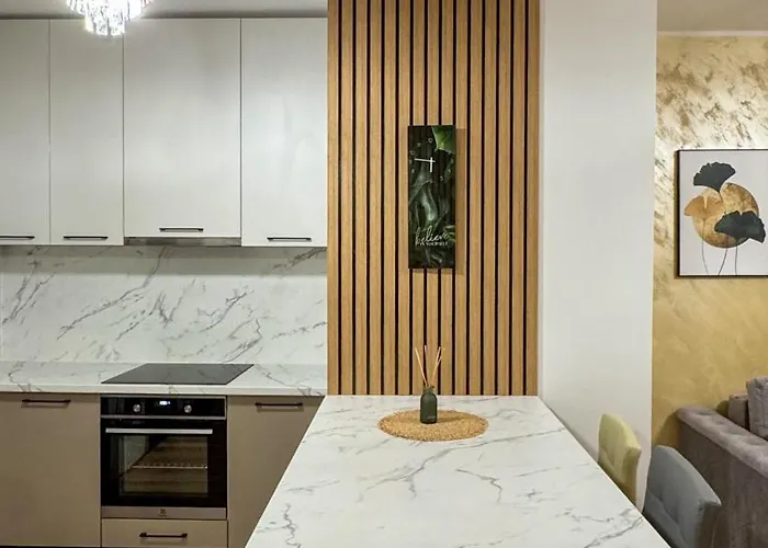 Cute Coresi 公寓 *